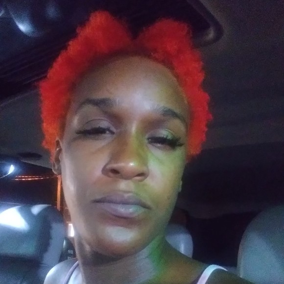 Profile Picture of Jasmine Hines (@jazzli89) on Poshmark