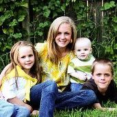 Profile Picture of Heidi Robertson (@heidi_robertson) on Pinterest