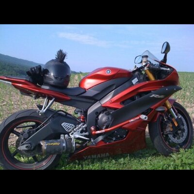 Profile Picture of Jonathan Goshorn (@billyhead33) on Twitter