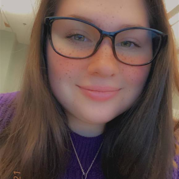 Profile Picture of Bethany Huckabee (@bethanyh_16) on Poshmark