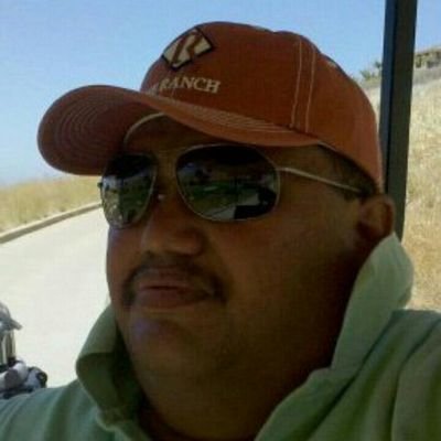 Profile Picture of Joe Duenas (@ItsForPlay) on Twitter