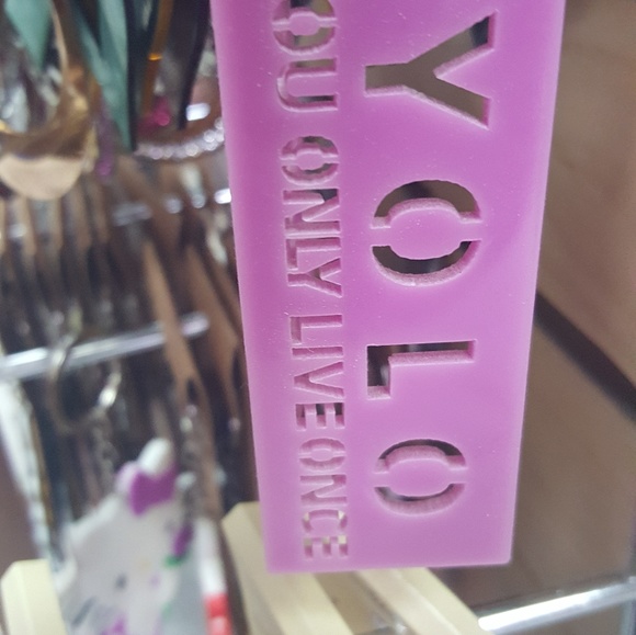 Profile Picture of Sheree Daubon (@dilligafskd) on Poshmark