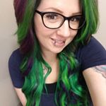 Profile Picture of Barbara Crone (@may.the.hair.be.with.you) on Instagram