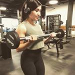 Profile Picture of caroline adams (@caropuff) on Instagram