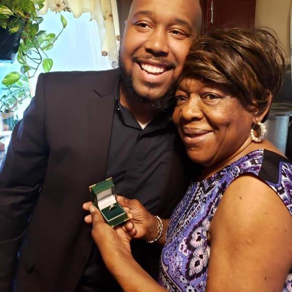 Profile Picture of Dominique Chandler (@dominiquecha706) on Poshmark