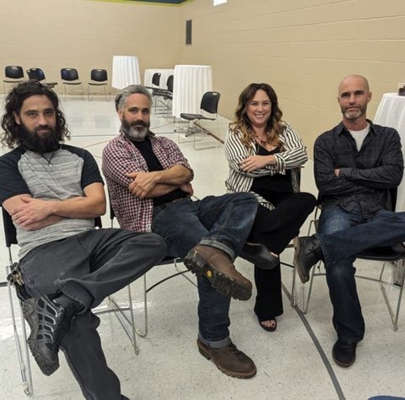 Profile Picture of James Barber (@howjame) on Poshmark