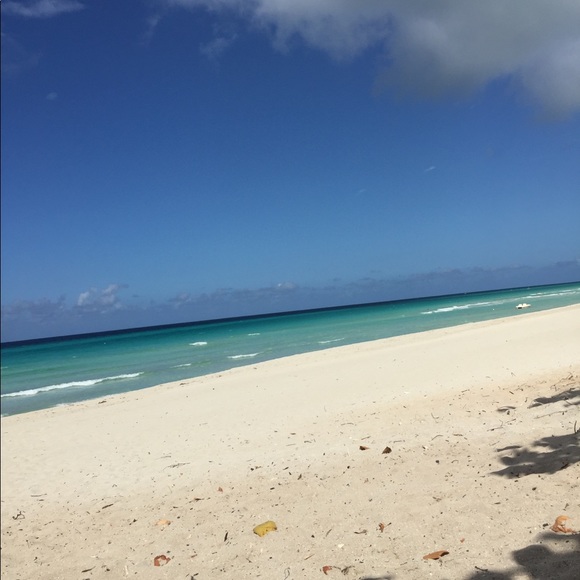 Lourdes Manzini - Poshmark Profile Picture of Lourdes Manzini (@manzinilourdes) on Poshmark