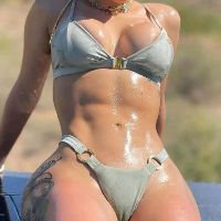 Profile Picture of nicholaes channel (@chica.sexyy) on Tiktok