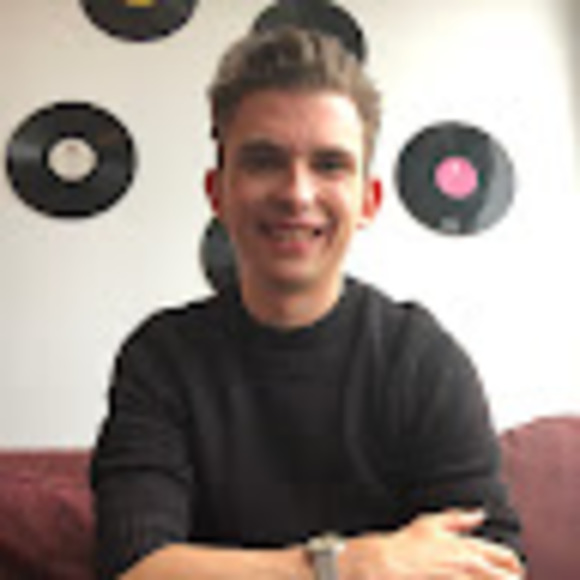 Profile Picture of Fabien Mouvet (@fabienmouvet) on Poshmark