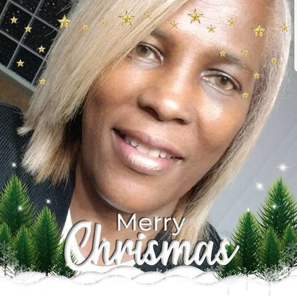 Profile Picture of Joanna Lester (@lesjoa40) on Poshmark