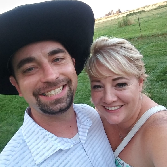 Profile Picture of Tiffany Girton (@tgirton) on Poshmark