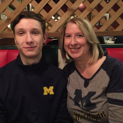 Profile Picture of Vicky Mazza (@vmazza67) on Twitter