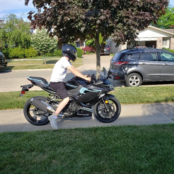Profile Picture of Jake Regan (@jakeregan426) on Poshmark