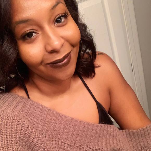 Profile Picture of Kimari Pitman (@pitman2316) on Poshmark