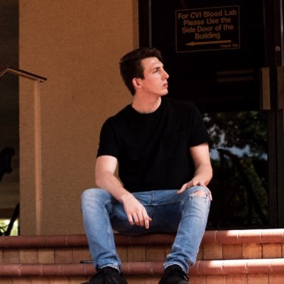 Profile Picture of Sam Manns (@sammanns1318) on Twitter