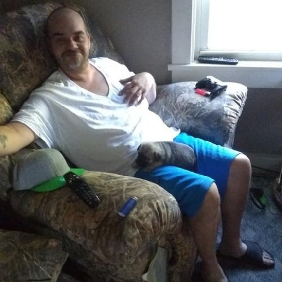 Profile Picture of Dusty Pondillo (@abby20152) on Poshmark