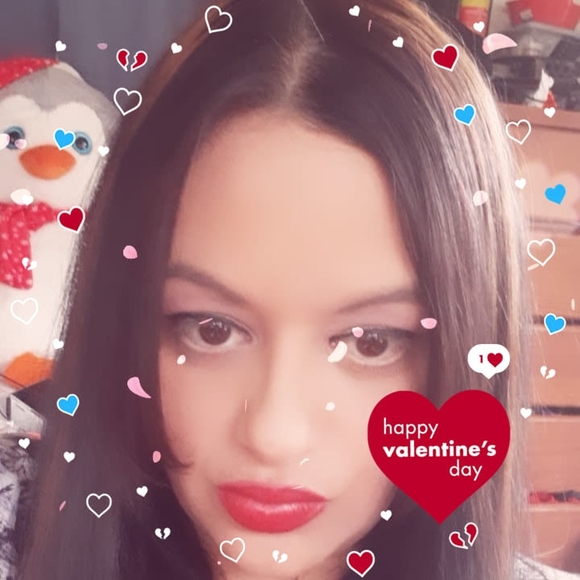 Profile Picture of Jacqueline Lorenzo (@jacky026) on Poshmark
