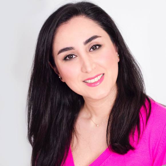 Profile Picture of Farnaz Heidari (@farnaz_1982hir) on Poshmark