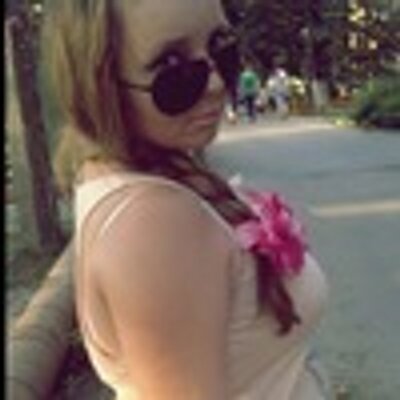 Profile Picture of Ruby Newman (@newman_ruby) on Twitter