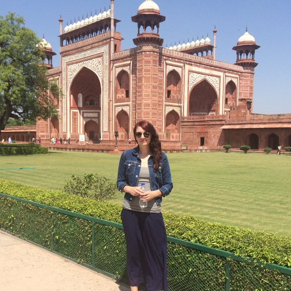 Renee Malpass - Poshmark Profile Picture of Renee Malpass (@yosoysoy) on Poshmark