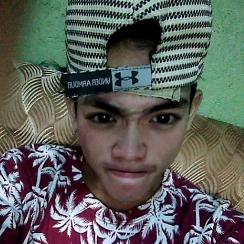 Profile Picture of Jeffrey Irving (@elifrnndz25) on Tiktok