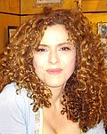Profile Picture of Bernadette Peters on stage, screen and recordon Wikipedia
