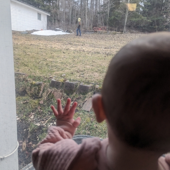 Profile Picture of Shawna Carpenter (@mamashawna1997) on Poshmark