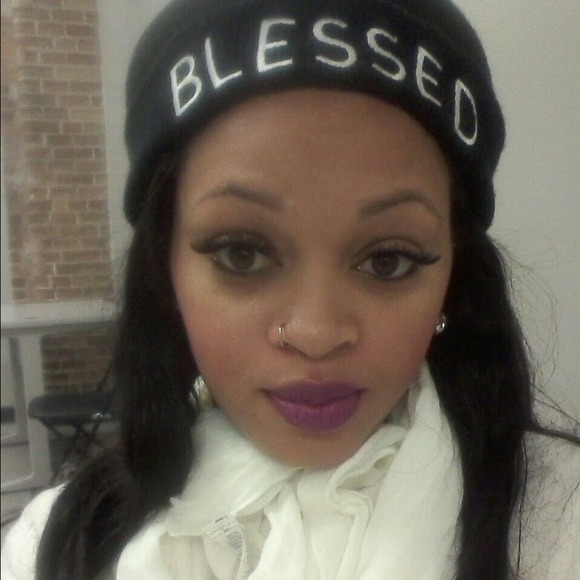 Profile Picture of Tracy Plummer (@tracyt28) on Poshmark