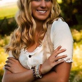 Profile Picture of Hilary Harder (@hilaryharder) on Pinterest