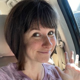 Profile Picture of Stephani | Licensed Therapist & Coach (@stephaniworley) on Instagram