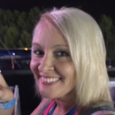 Profile Picture of Beth DiPietro (@DiPietro_Beth) on Twitter