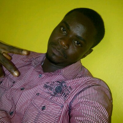 Profile Picture of Ola Thompson (@olaray0) on Twitter