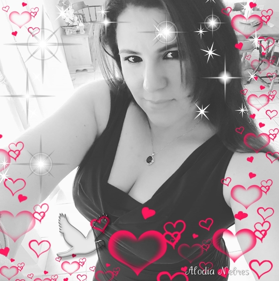 Profile Picture of Ruby Contreras (@eliagod83) on Poshmark