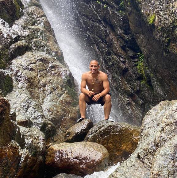 Profile Picture of Julio Bernal (@jbernal71) on Poshmark
