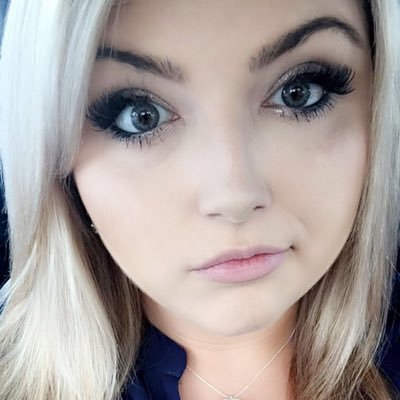 Profile Picture of Ashley Brownlee  ❤ (@Ashlizzle007) on Twitter