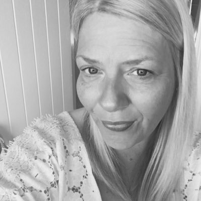 Profile Picture of Kerry Hawkins (@PooleKerry) on Twitter