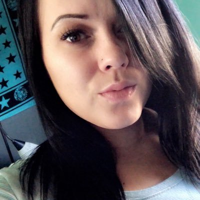 Profile Picture of Mandy Combs (@@manda_lane4) on Twitter