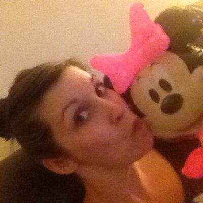 Profile Picture of Catherine Kyle (@pipsqueek10) on Twitter