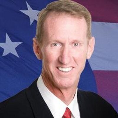 Profile Picture of Dr. Robert Lowry (@DrRobertLowry) on Twitter