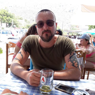 Profile Picture of Josh Bosh (@Captain__Bosh) on Twitter