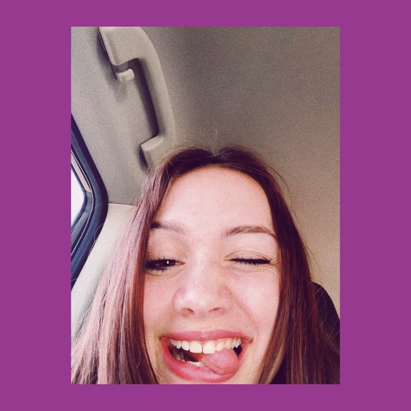 Profile Picture of Maiya Frigaard (@maiyaann20) on Poshmark