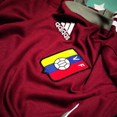 Profile Picture of Jonathan Serna (@jonathansn3) on Twitter