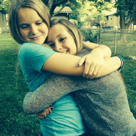 Profile Picture of Emily Nastase (@emilynastase) on Poshmark