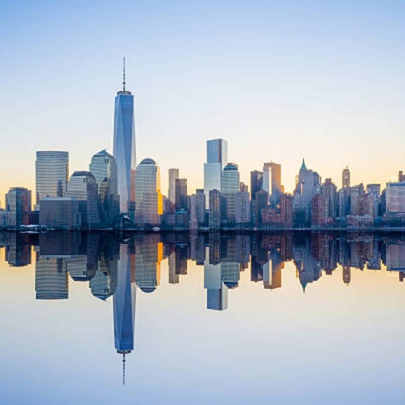 Profile Picture of Wendy Ziesel (@positiveny) on Poshmark