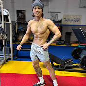 Profile Picture of Nick Andrade (@nickandrade7) on Youtube