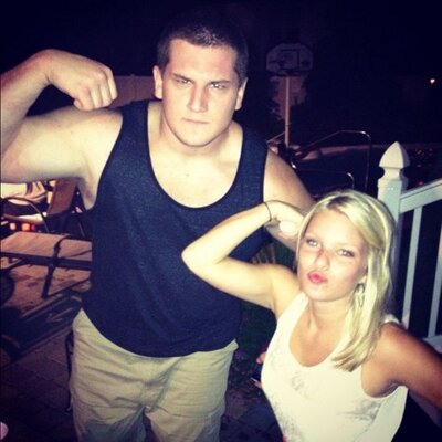 Profile Picture of Haley Sutton (@Hal_AYYY) on Twitter