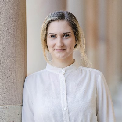 Profile Picture of Chloe Bryant (@_chloebryant) on Twitter