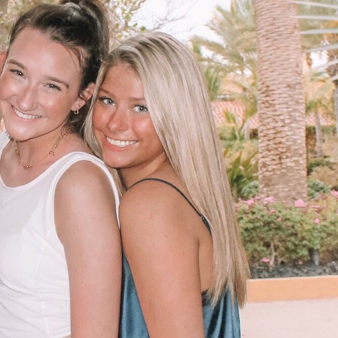 Profile Picture of   mackenzie parker... (@m.parker) on Tiktok