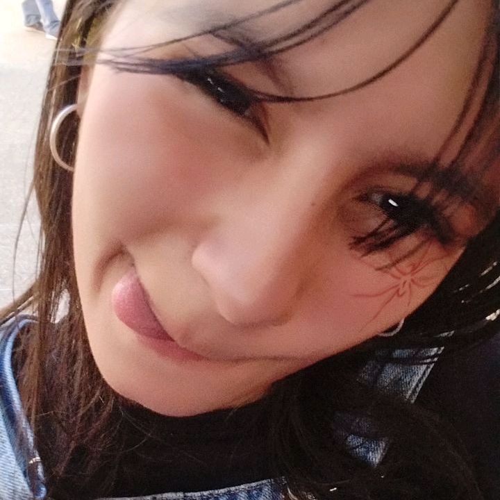 Profile Picture of Joyce<33 (@joyceovalle0) on Tiktok
