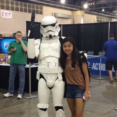 Profile Picture of Victoria Vuong (@viktoria_vuong) on Twitter